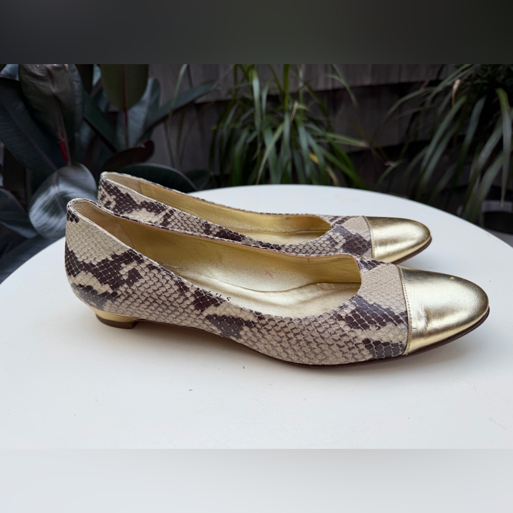 Caligarius Arthur Beren Flat Shoes Gold Metallic Snake Skin Style Sz 9 Italy